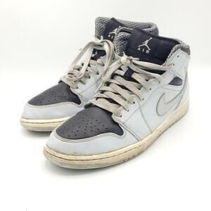 Nike Air Jordan Wolf Grey Metallic Silver Gray 554724-032 Men's size 11.5